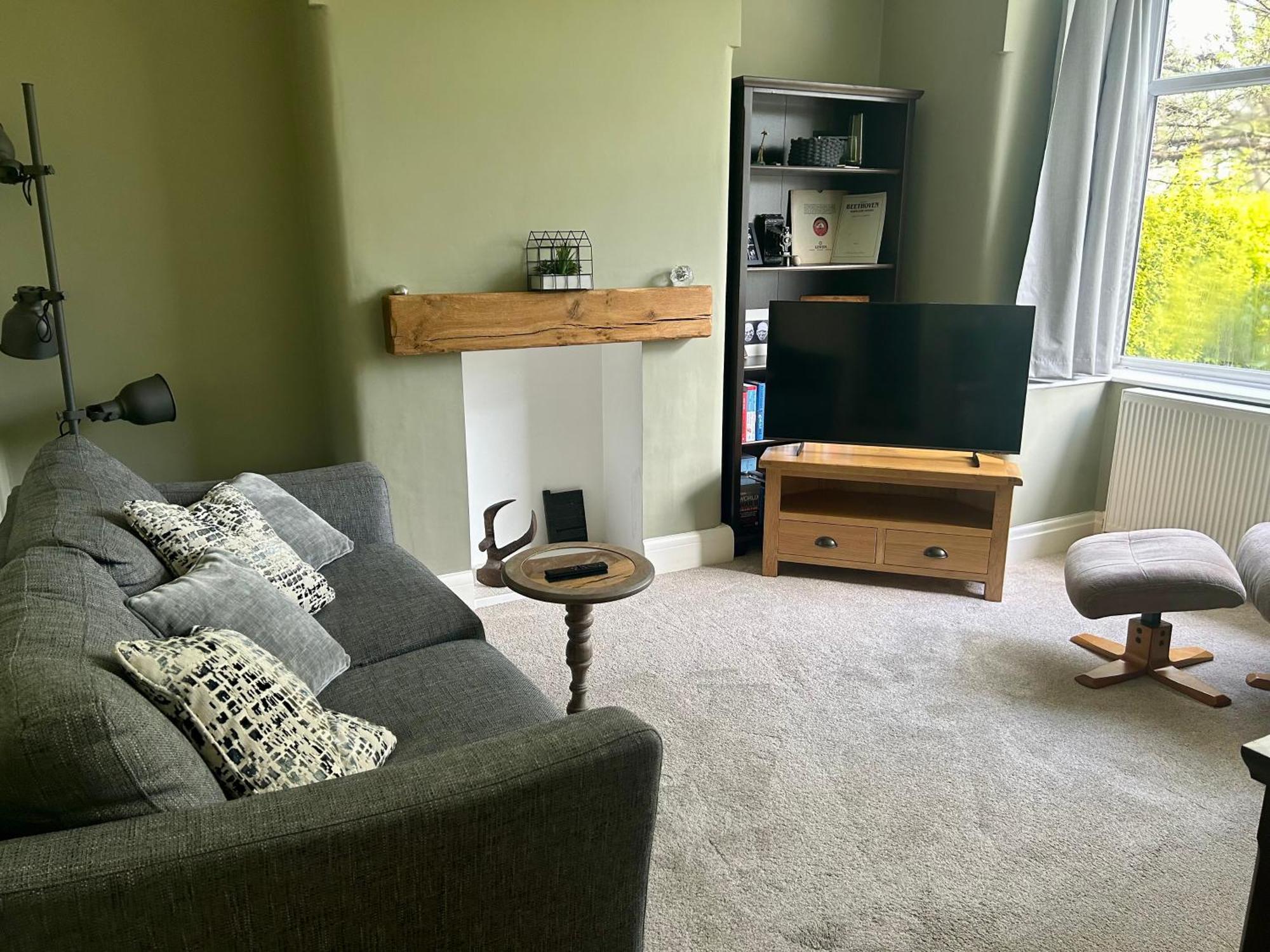 Quiet Double Bedroom With Garden View, Breakfast Hazel Grove 외부 사진